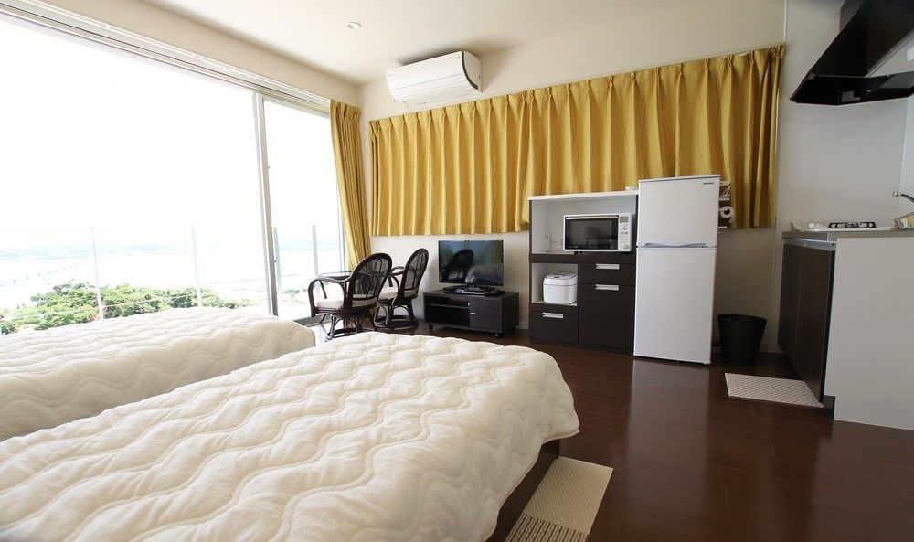 Ocean Hills Kouri Hotel Nakijin Exterior photo